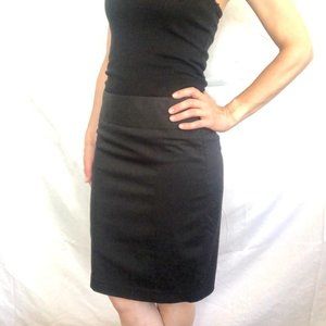 The Limited black pinstripe straight suit skirt lined pencil back opening size 0